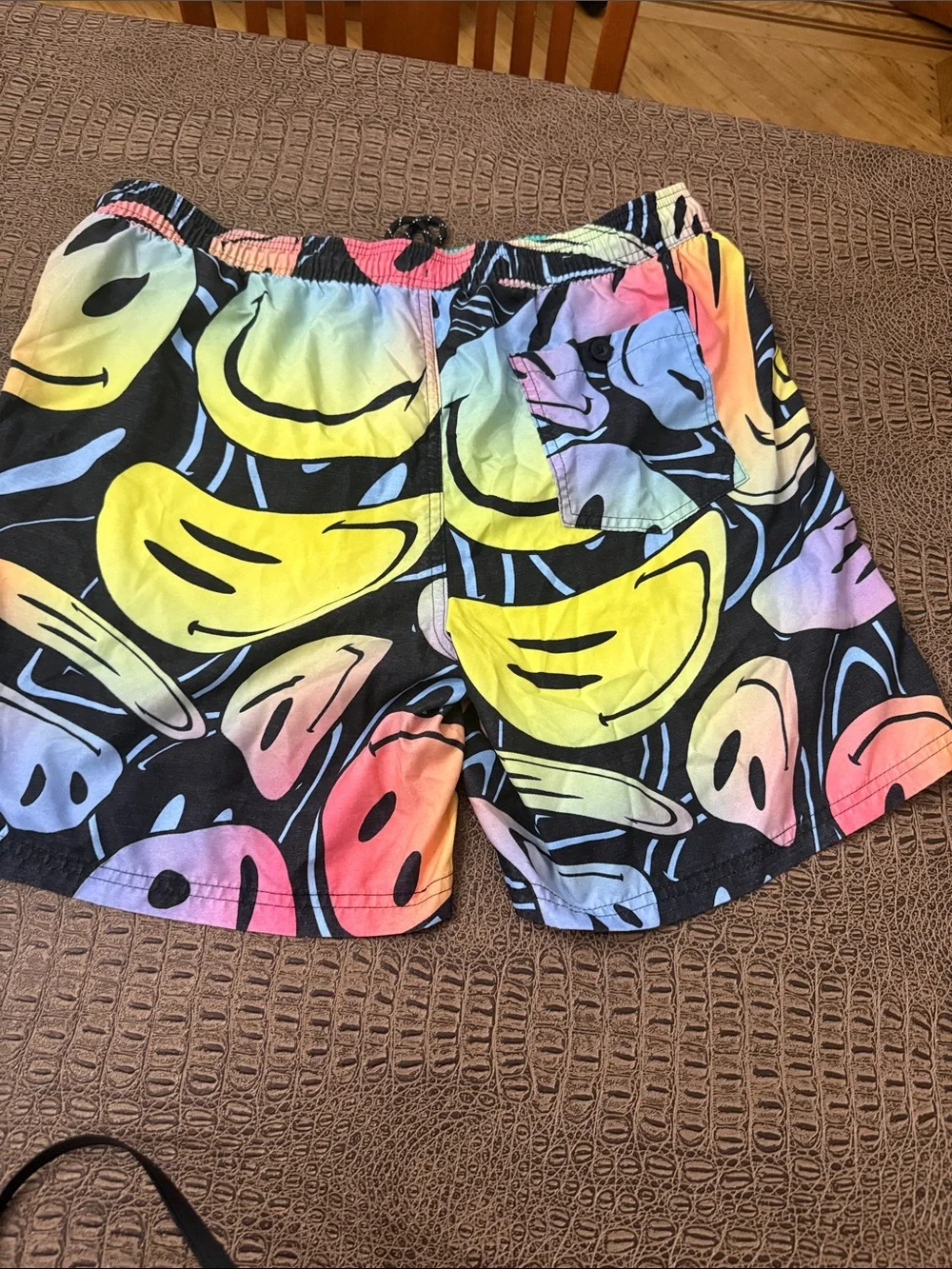 No Boundaries Colorful Smiley Face Swim Trunks Shorts Large